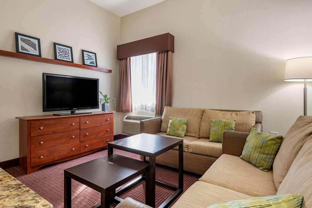 Quality Inn Zephyrhills-Dade City Exterior photo