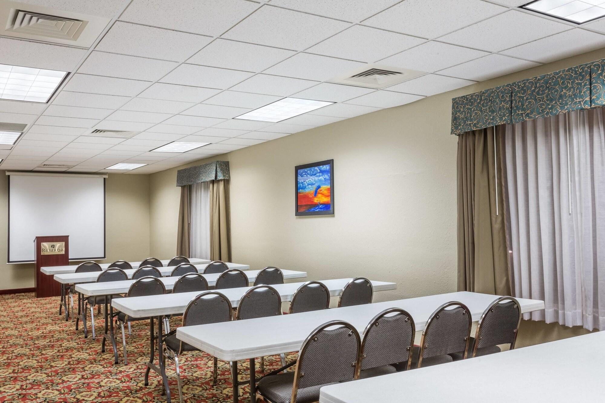 Quality Inn Zephyrhills-Dade City Exterior photo