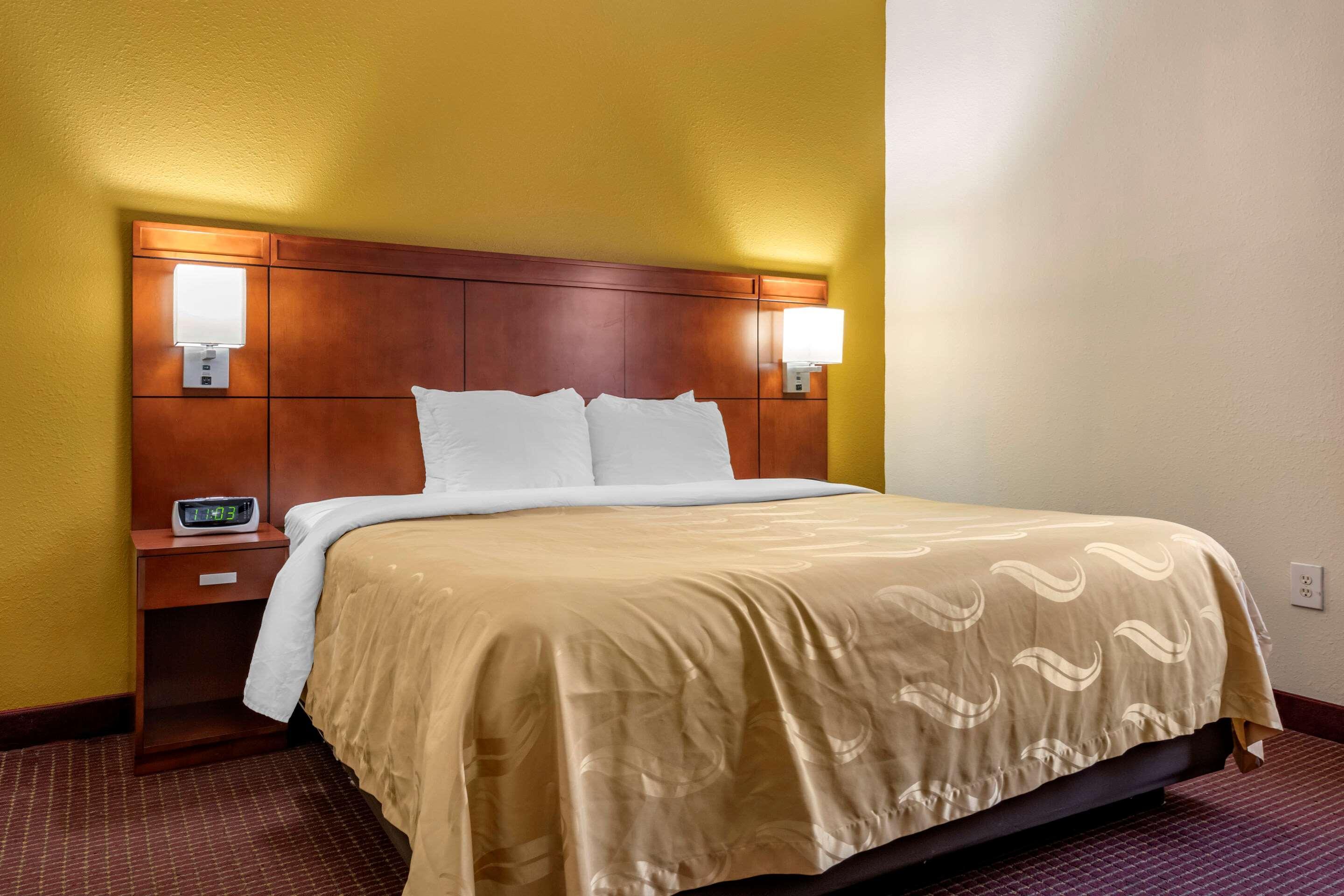 Quality Inn Zephyrhills-Dade City Exterior photo