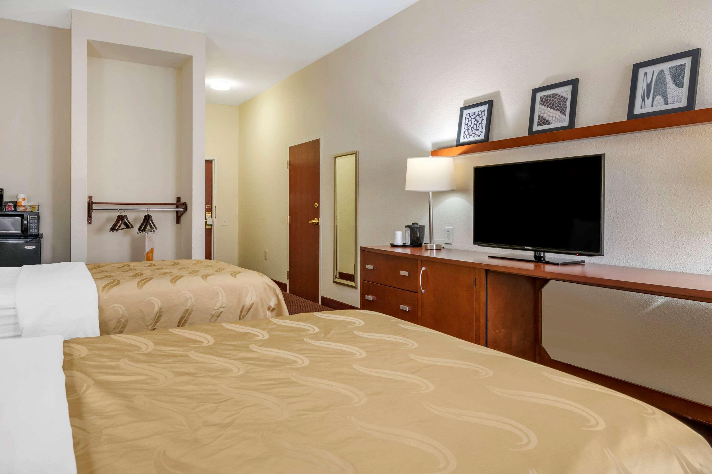 Quality Inn Zephyrhills-Dade City Exterior photo