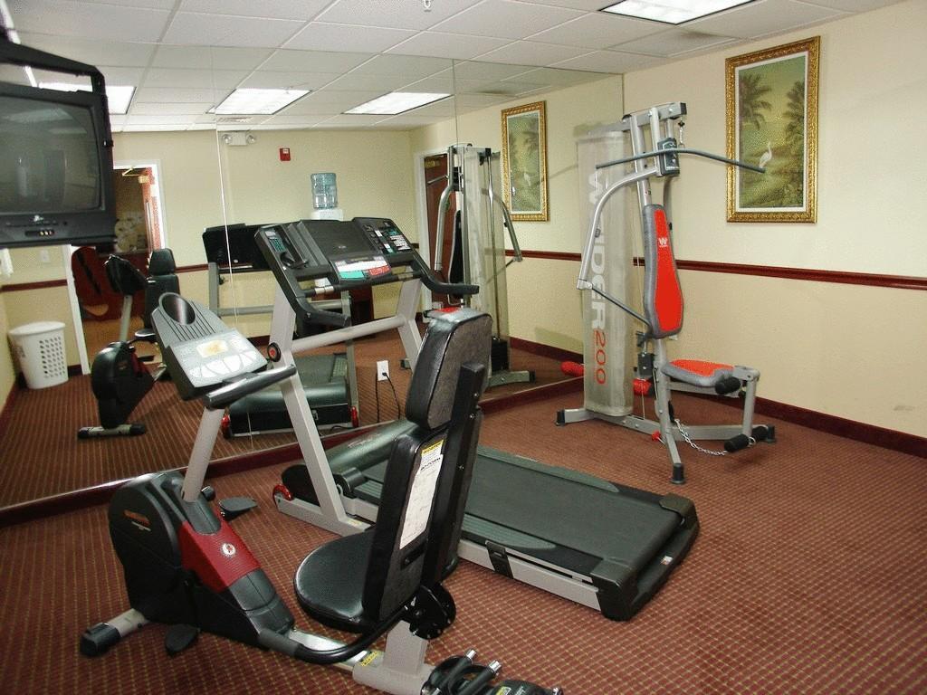 Quality Inn Zephyrhills-Dade City Exterior photo